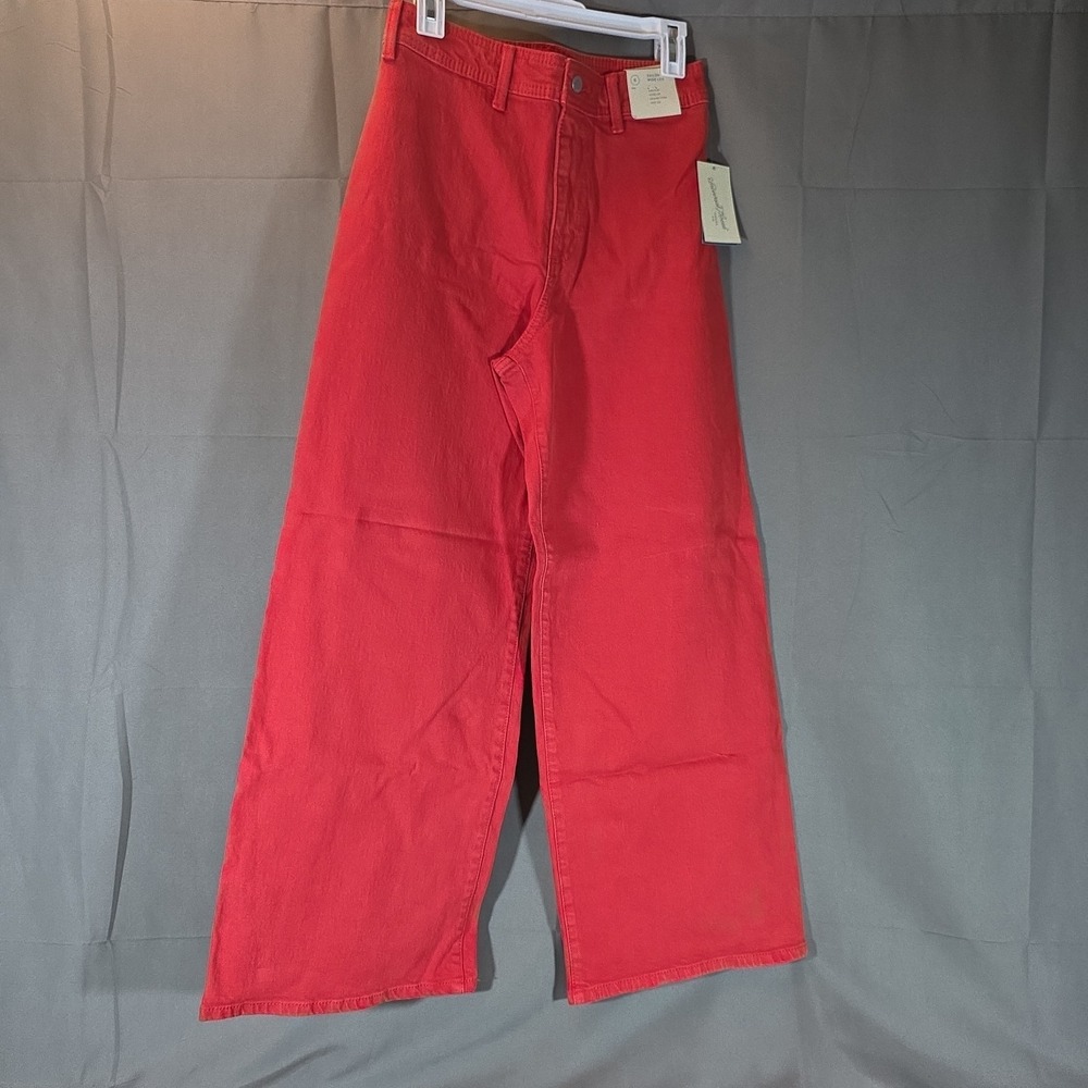 Women's Size 6 High-Rise Sailor Wide Leg Ankle Jeans - Universal Thread Red